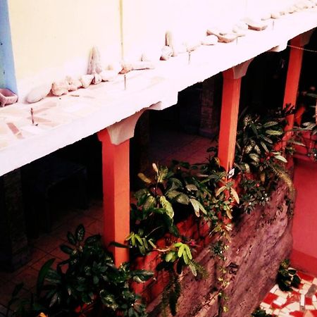 Hotel & Hostal Yaxkin Copán Oda fotoğraf